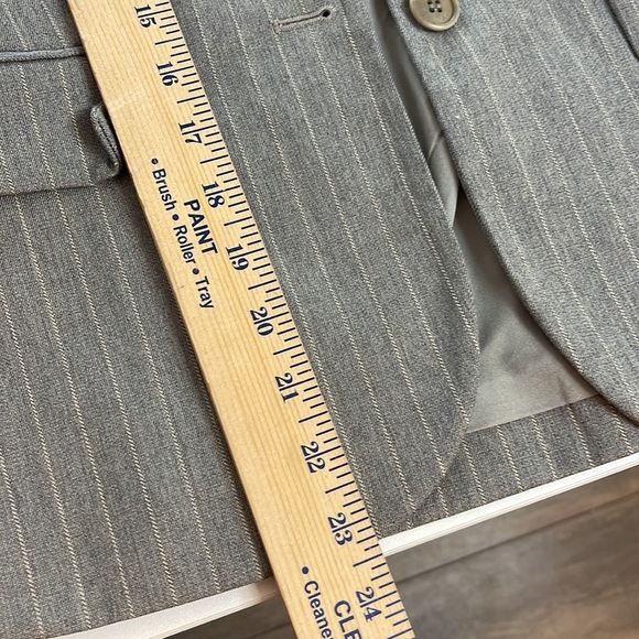 Theory Striped Wool Blend Blazer Grey/Beige Petite - Picture 10 of 11